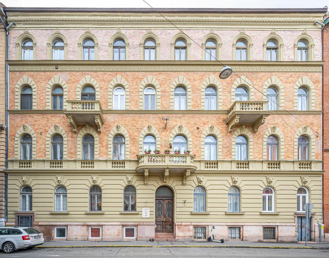 Corvin City Apartment By Nw Budapest Exterior photo