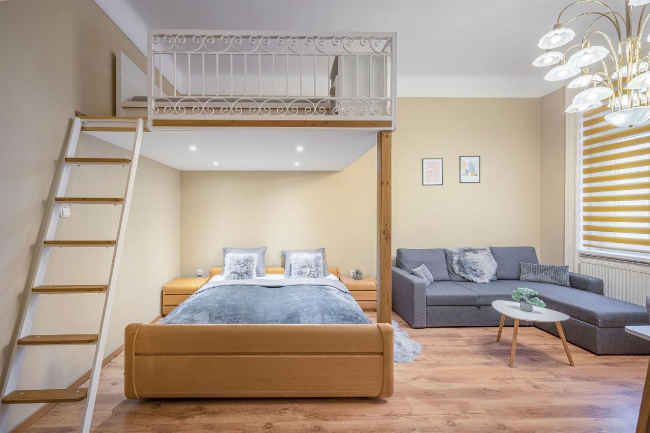 Corvin City Apartment By Nw Budapest Exterior photo